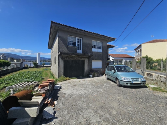 Casa en Esteiro, Cabo de Cruz, Boiro