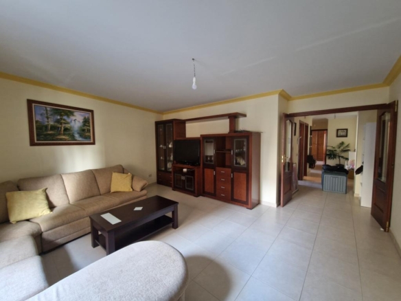 Apartamento en Escarabote